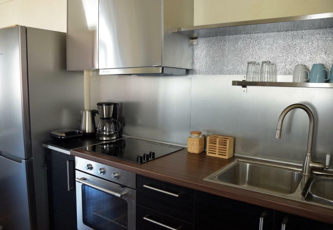 אתונה Apartment With Rooftop Terrace & Acropolis View מראה חיצוני תמונה